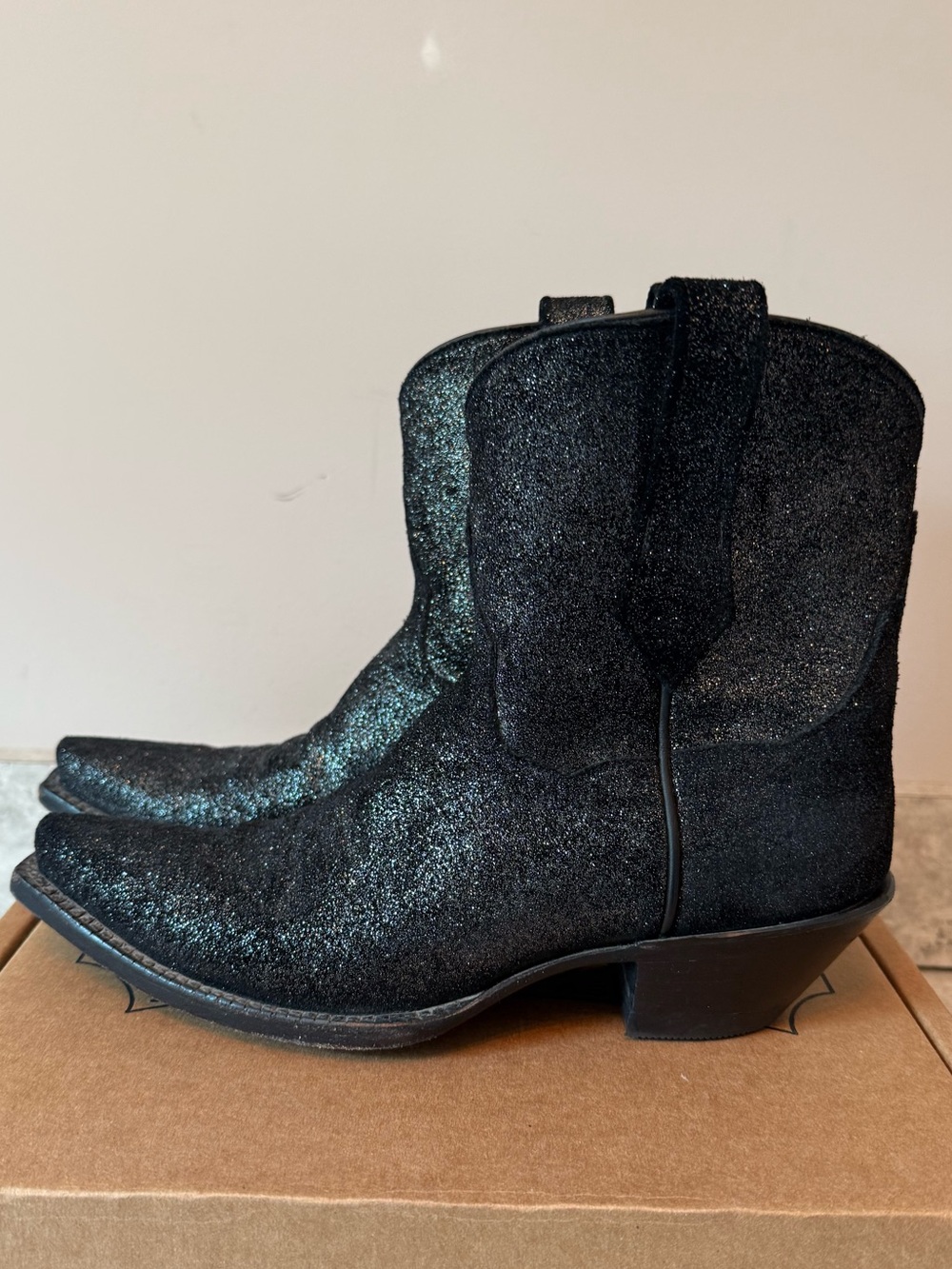 Kemo Sabe Grit Black Sparkle Lizzy Short Cowboy Boot